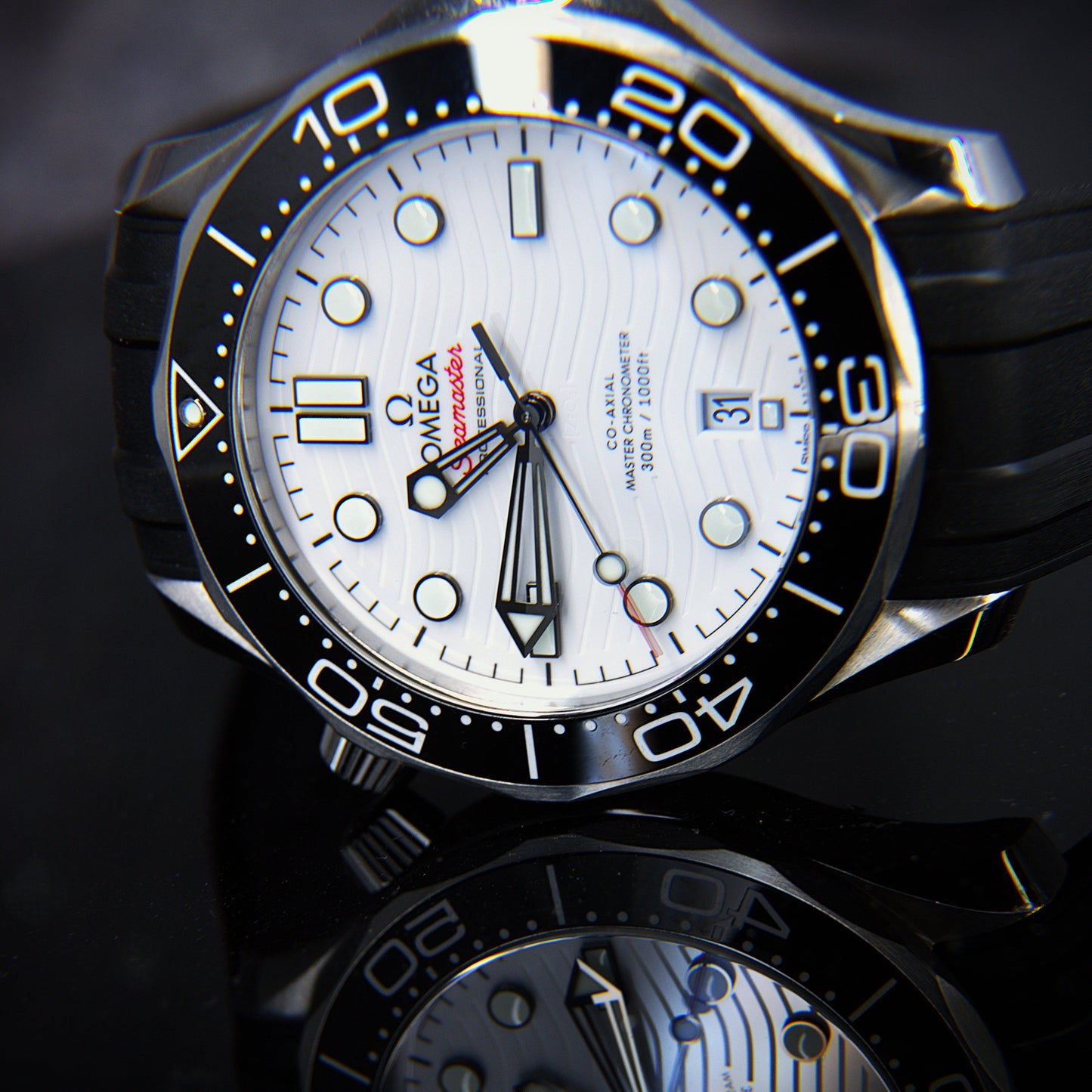 Omega Seamaster Diver 300M Rubber Strap 210.32.42.20.04.001