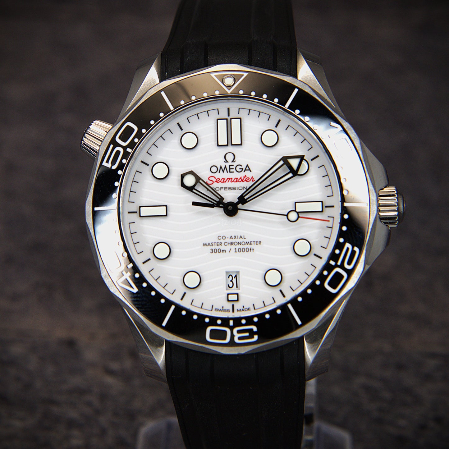 Omega Seamaster Diver 300M Rubber Strap 210.32.42.20.04.001