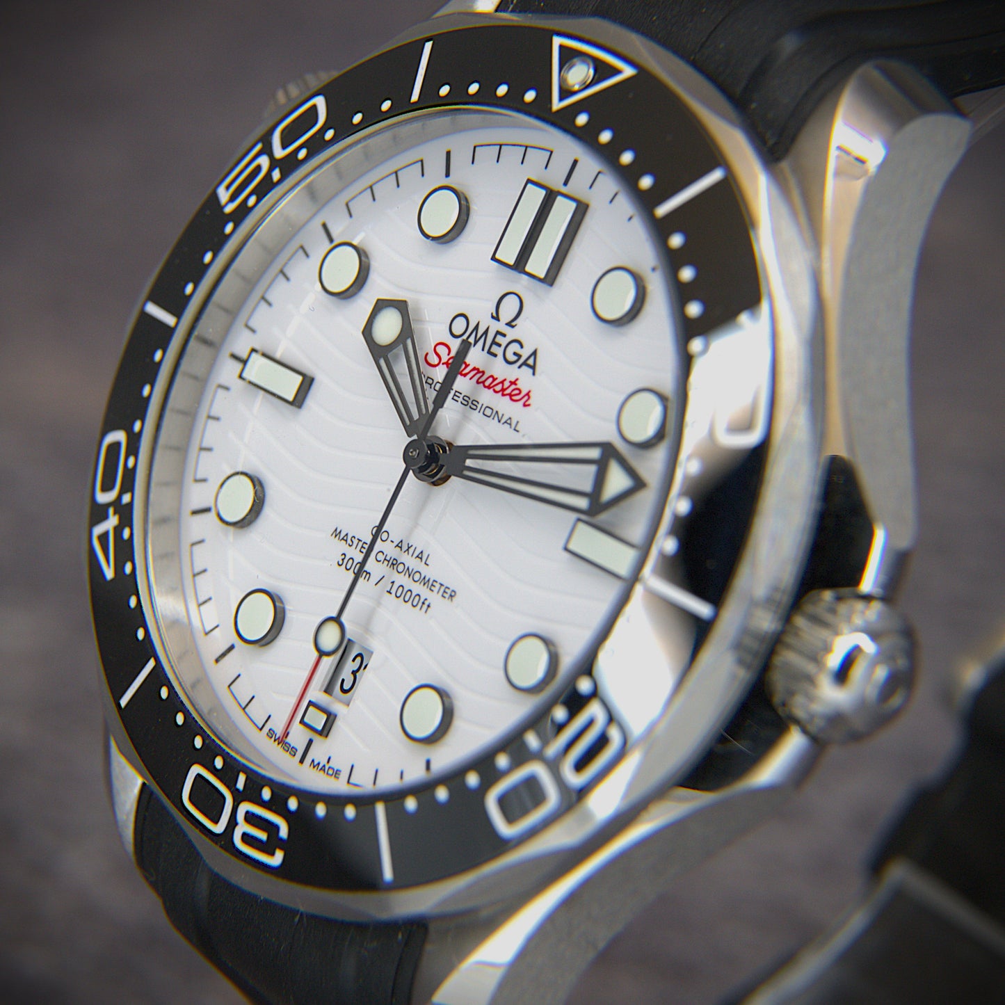 Omega Seamaster Diver 300M Rubber Strap 210.32.42.20.04.001