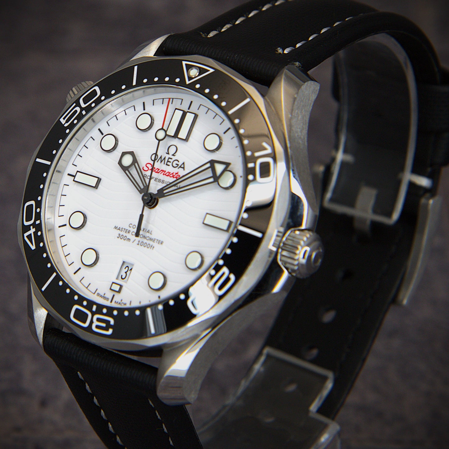Omega Seamaster Diver 300M Rubber Strap 210.32.42.20.04.001